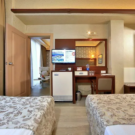 Hedef Beyt & 3* Selçuk