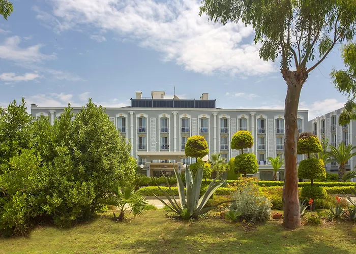 Hedef Beyt & Hotell Selçuk